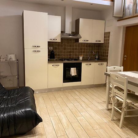 B&B Trastevere Il Vicolo Rom Exteriör bild
