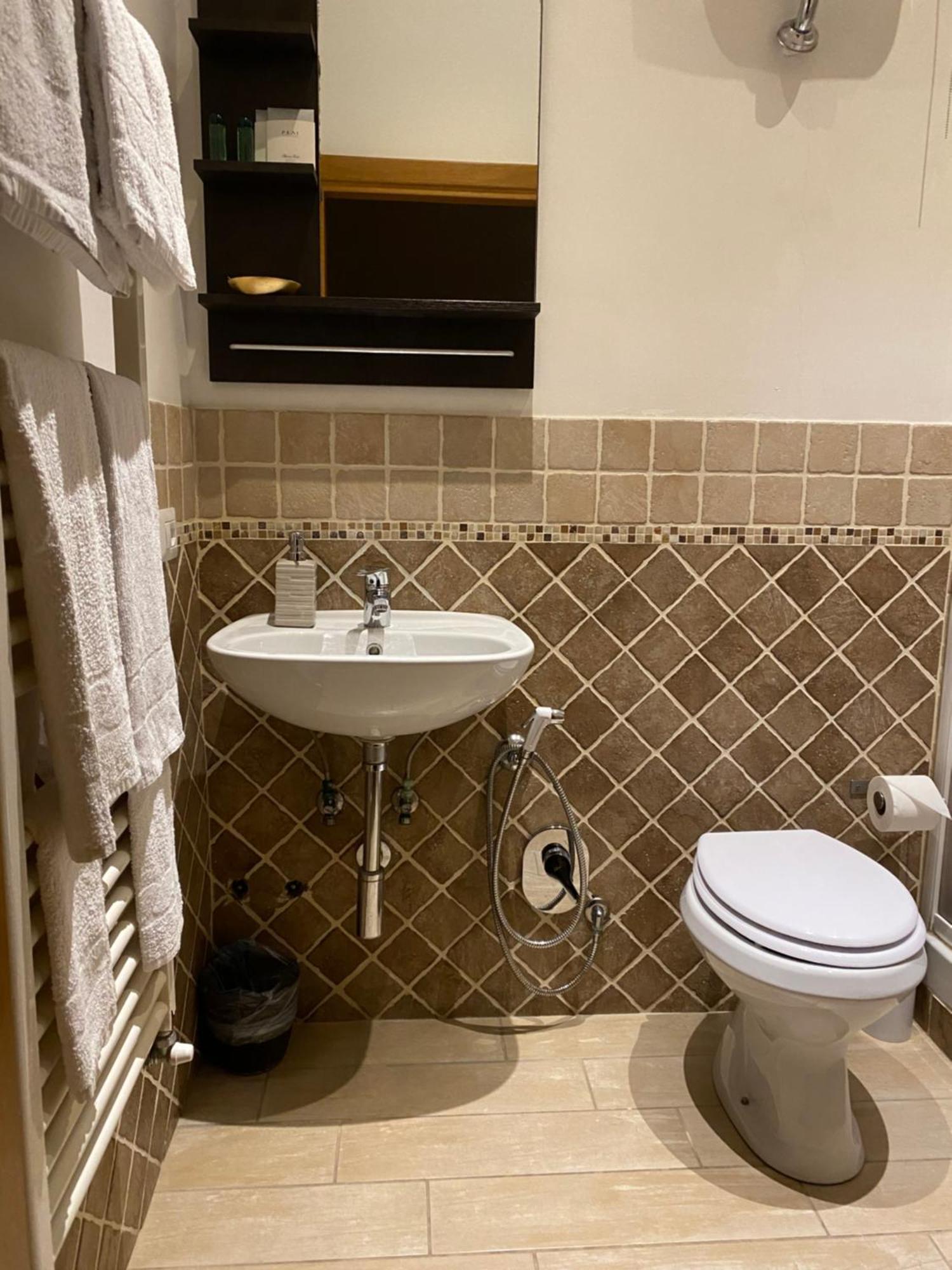 B&B Trastevere Il Vicolo Rom Exteriör bild
