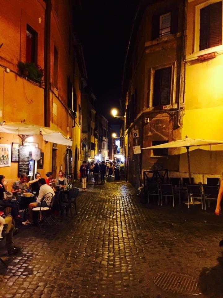 B&B Trastevere Il Vicolo Rom Exteriör bild